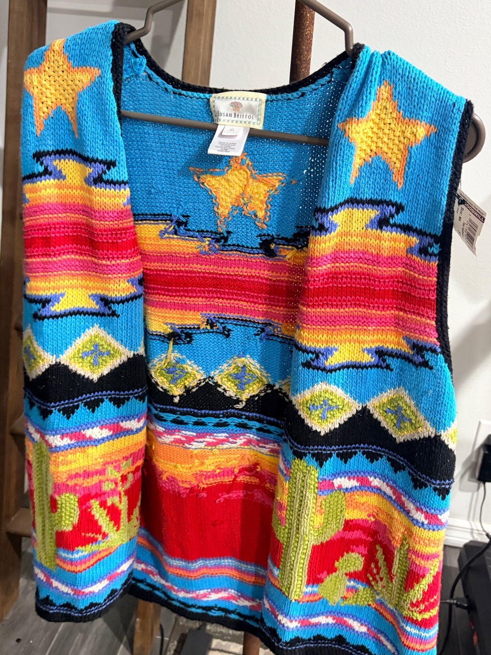 Susan Bristol Bright Multicolor Star & Cactus Knit Vest - Turquoise/Red